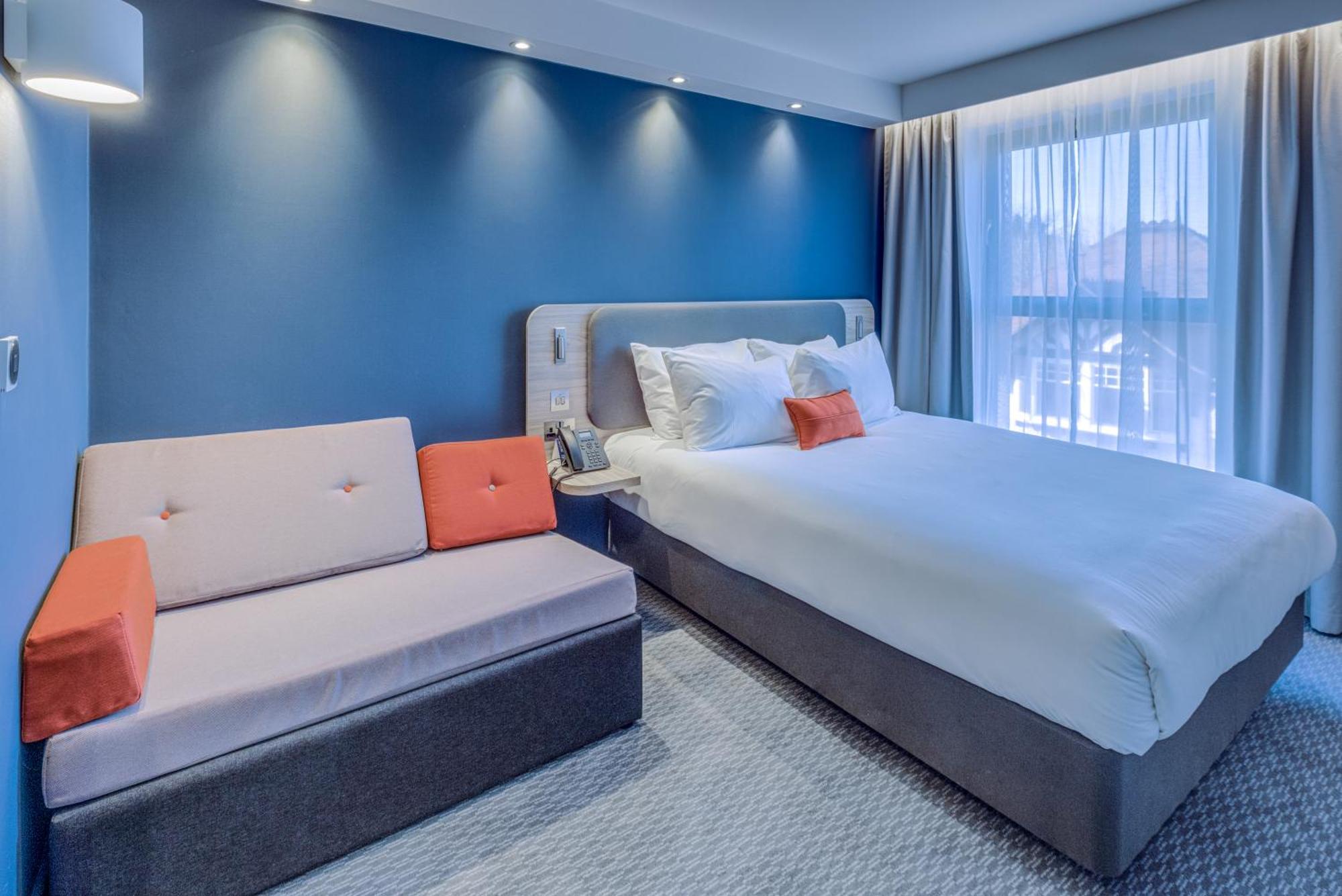 Holiday Inn Express - Fleet By Ihg Luaran gambar